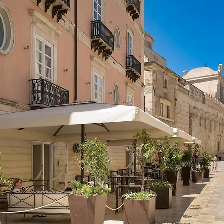 酒店 Palazzo Artemide - Vretreats, An Slh 锡拉库扎