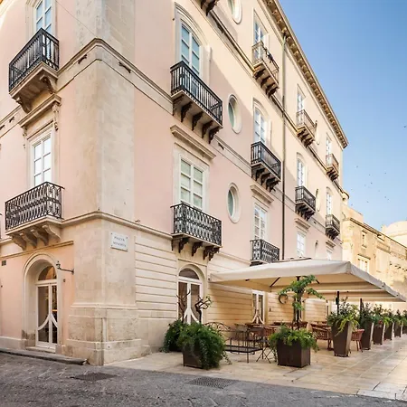 Palazzo Artemide - Vretreats Отель 4*
