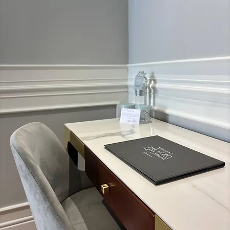 Palazzo Artemide - Vretreats Отель 4*