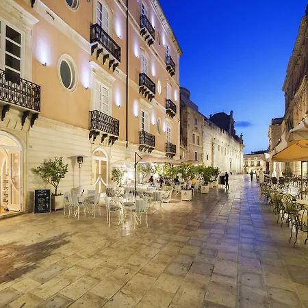 Palazzo Artemide - Vretreats, An Slh 酒店 锡拉库扎