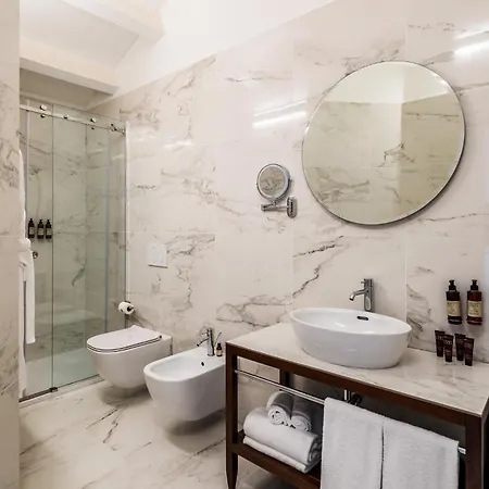 Palazzo Artemide - Vretreats, An Slh Hotel