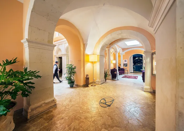 Hotel Palazzo Artemide - Vretreats, An Slh 4*