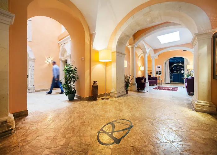 Palazzo Artemide - Vretreats, An Slh Hotel