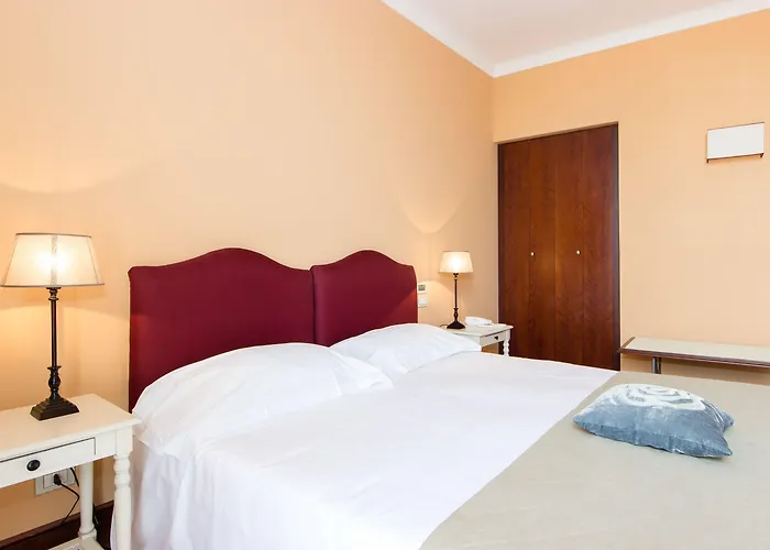 Palazzo Artemide - Vretreats, An Slh 4* Syracuse