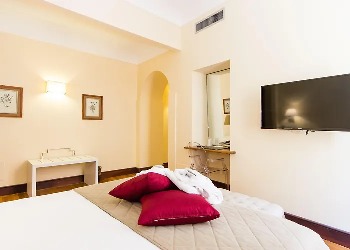 Palazzo Artemide - Vretreats, An Slh Hotel Syracuse