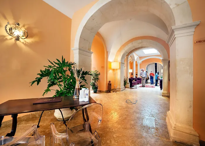 Palazzo Artemide - Vretreats, An Slh 4* Syracuse